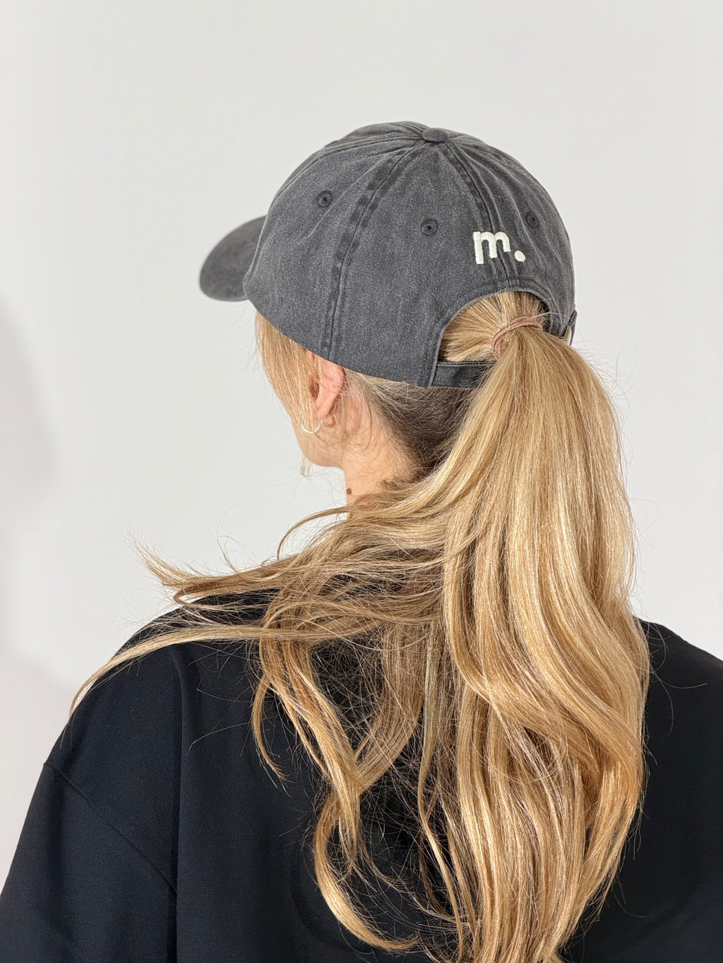 Vintage Black Baseball Cap | LIVE IN THE MOMNT